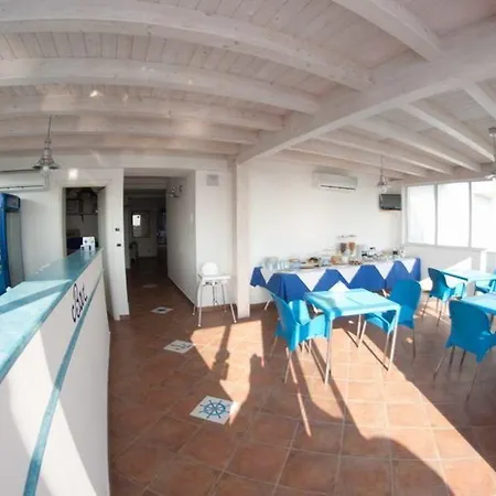 Yachting Club Mare 3* Gioiosa Marea