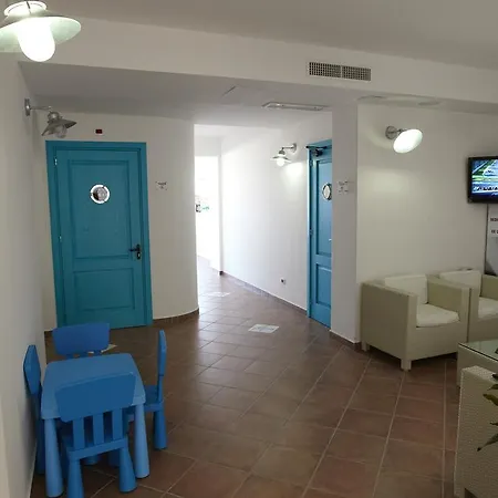Yachting Club Mare
