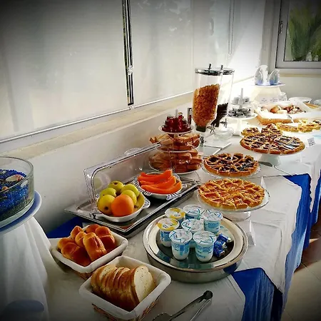 Yachting Club Mare Hotel