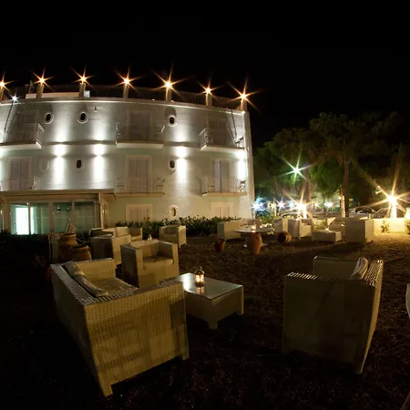 Hotel Yachting Club Mare 3*