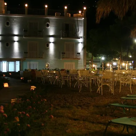 Yachting Club Mare Hotel 3*