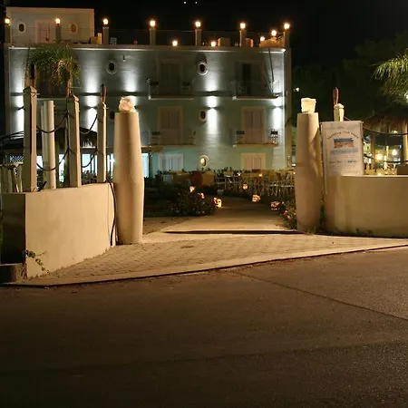 Yachting Club Mare 3* Gioiosa Marea